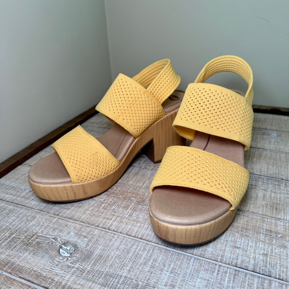 Dr. Scholl’s Becca Platform Sandals in Yellow - Picture 2 of 7